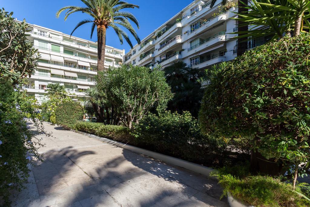 Nice Beach - Promenade Des Anglais Luaran gambar